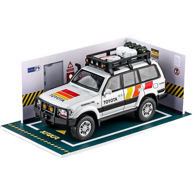 SUV124