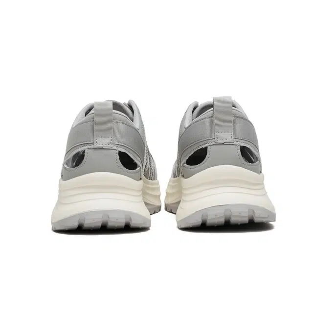 CAMEL ACTIVE