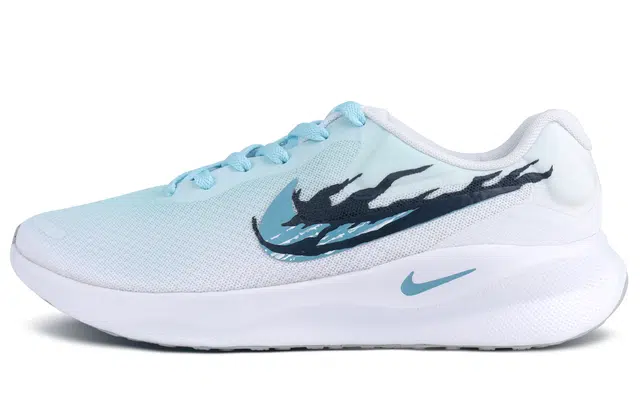 Nike REVOLUTION 7