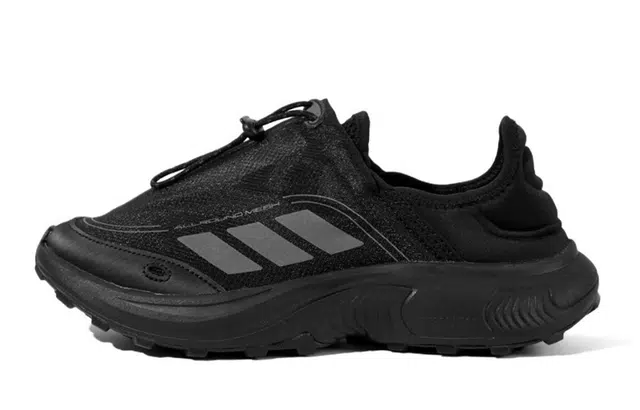 adidas FC WALKER 811