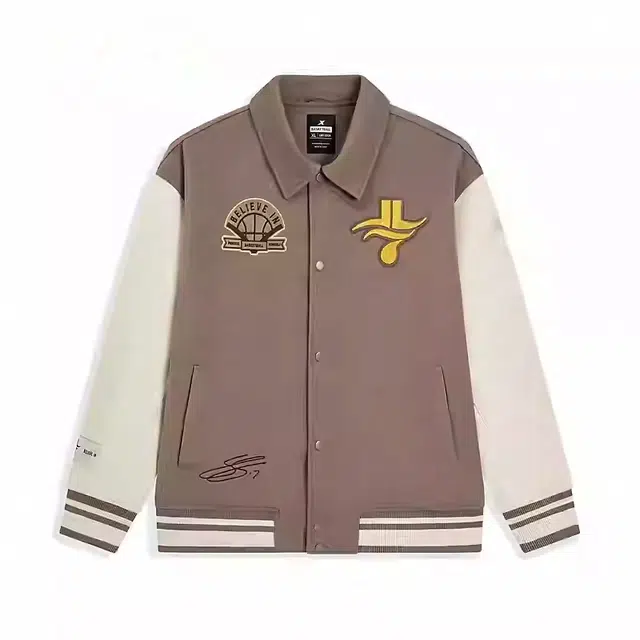 特步 篮球系列运动生活系列 字母拼色单排扣翻领宽松棉服 男款 鹰背褐/屋脊灰
