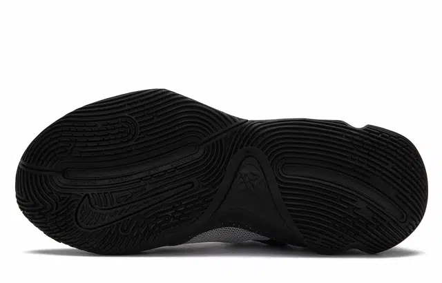 Nike Giannis Immortality 3
