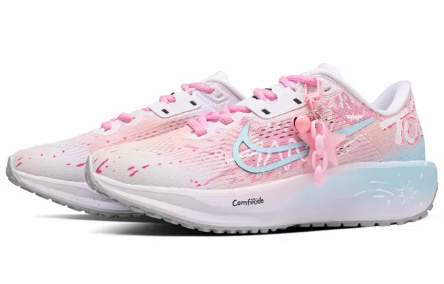 Nike Quest 6