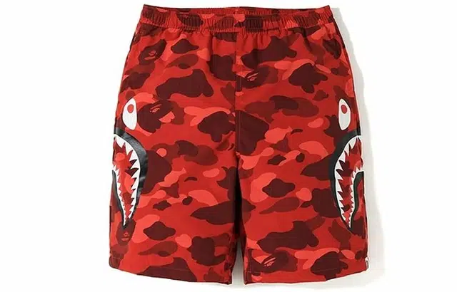 A BATHING APE