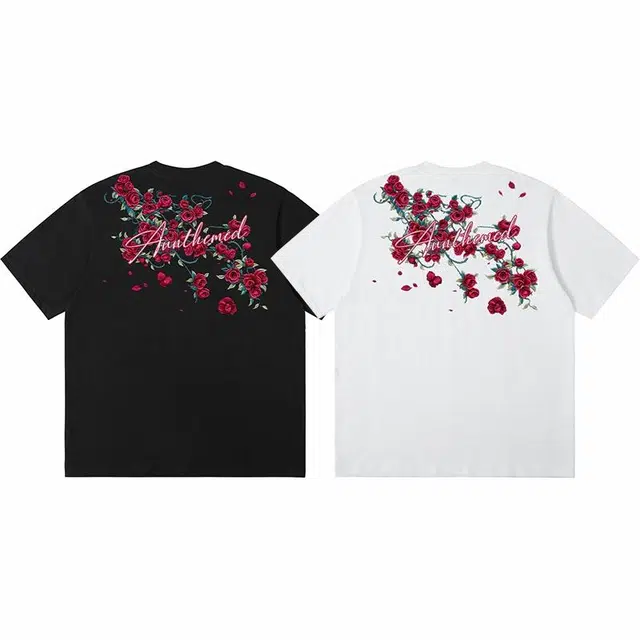 UNthemed T