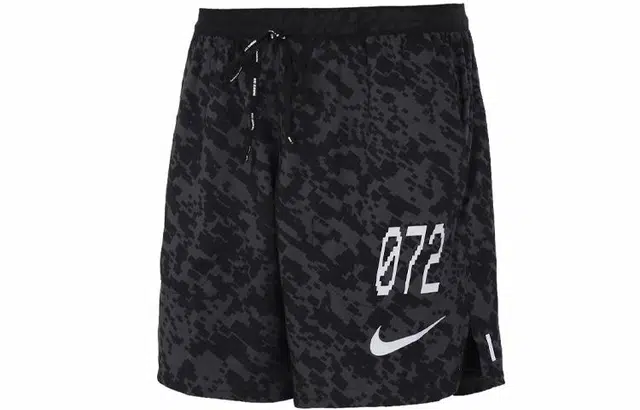 Nike Dri-FIT Stride Wild Run