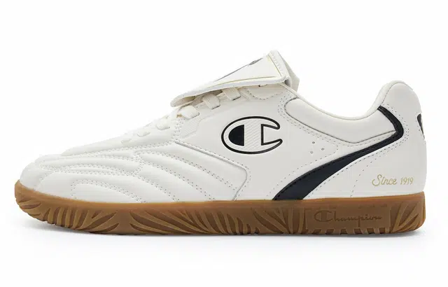 Champion Essentials Blokette-trainer C-Logo