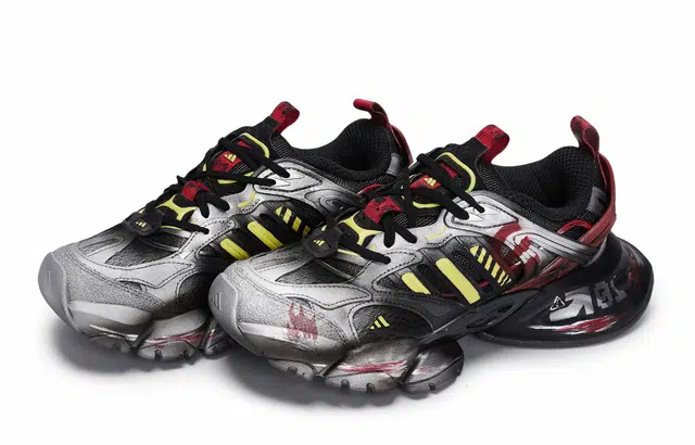adidas XLG RUNNER DELUXE 811