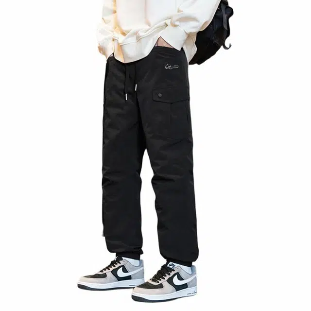 雅鹿 户外滑雪抗寒休闲运动加厚保暖百搭宽松大码束脚工装休闲防风防水舒适羽绒裤 男女同款 黑色