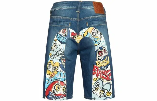 EVISU M
