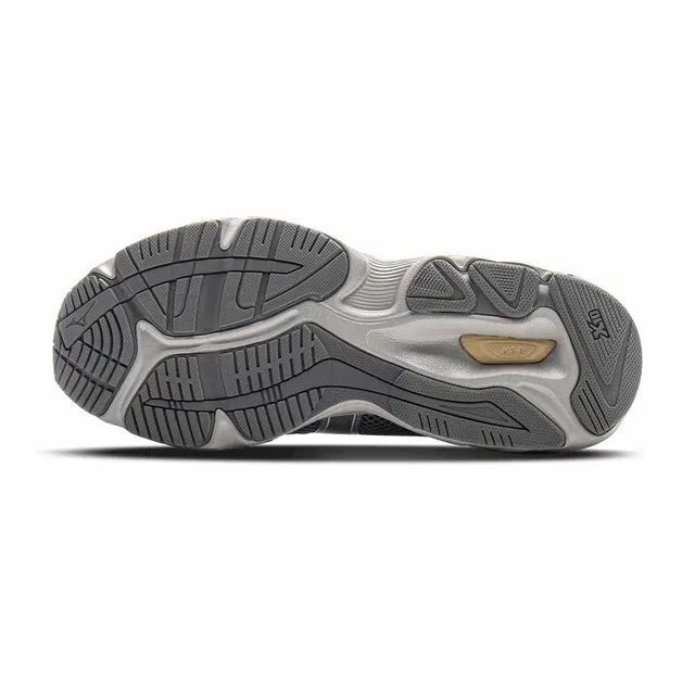 Mizuno SPARK CN III