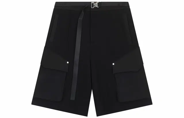 SS22