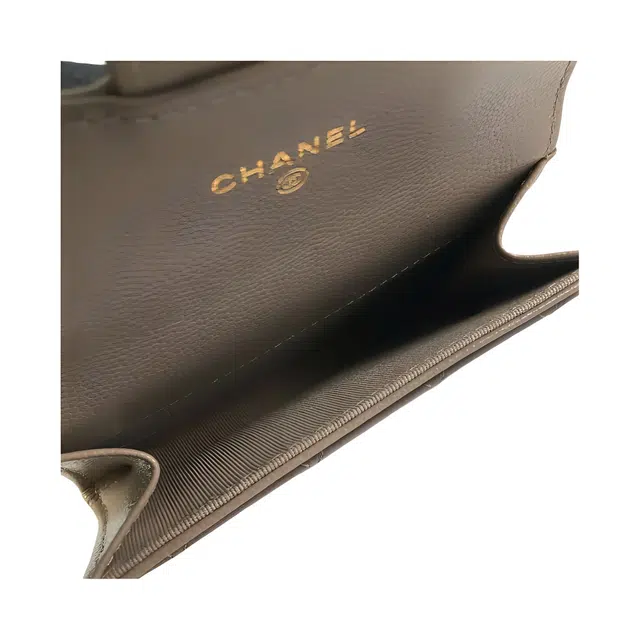 CHANEL 25P C LOGO