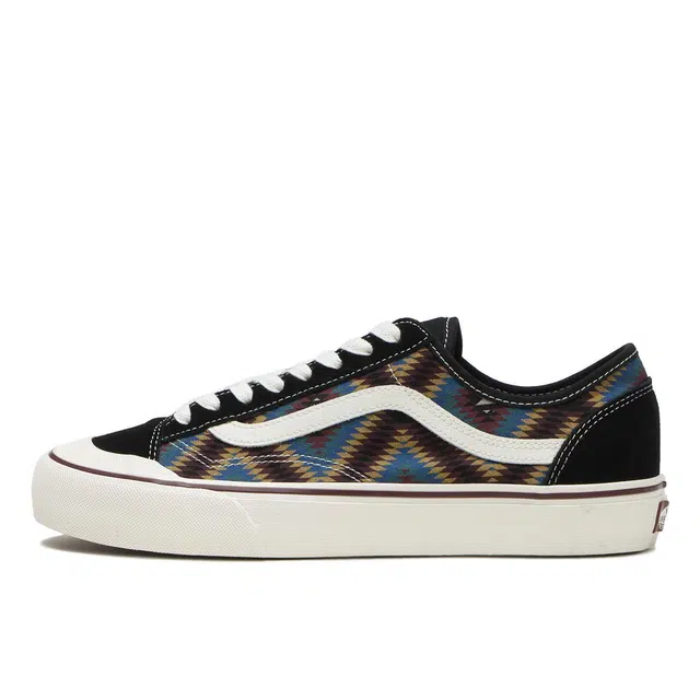 Vans Style 136 DECON VR3 SF