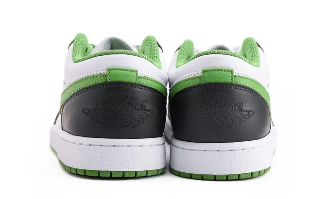 Jordan Air Jordan 1 vibe