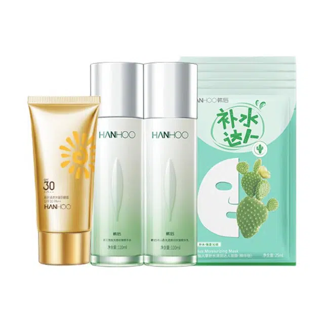 韩后 茶蕊保湿护肤套装 补水清爽