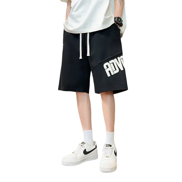Fakeyoung