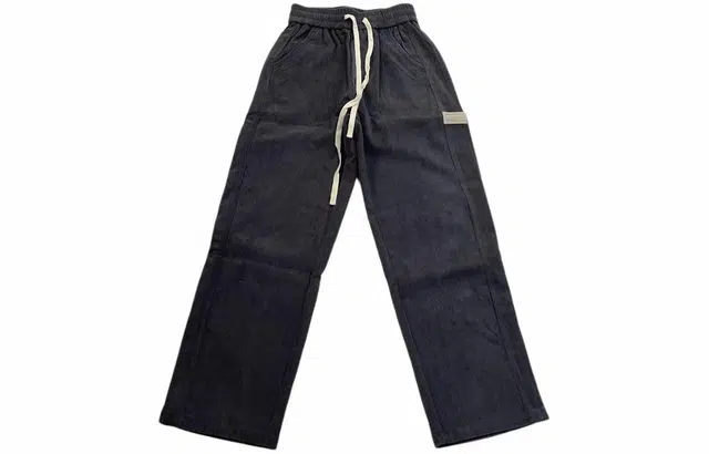 URBAN AUTHENTIC