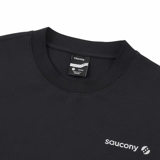 Saucony T