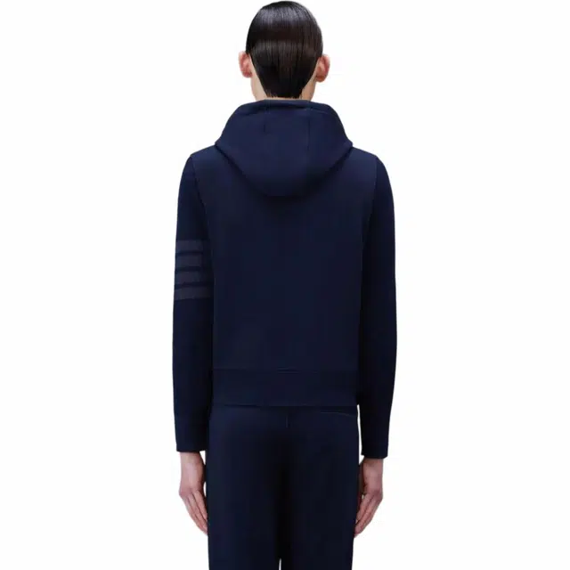 THOM BROWNE