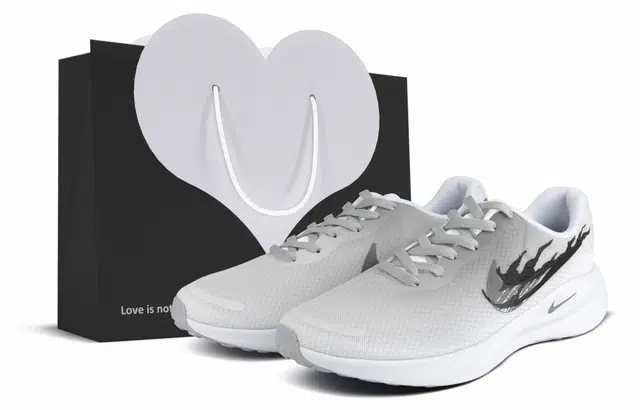 Nike REVOLUTION 7