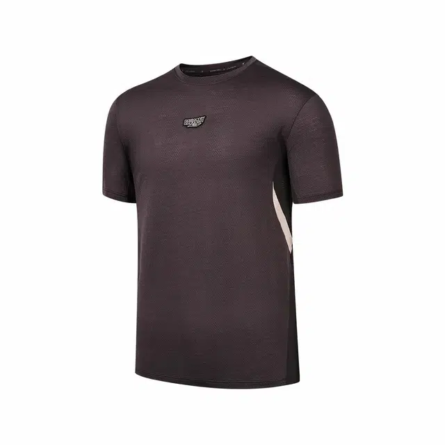 Saucony T