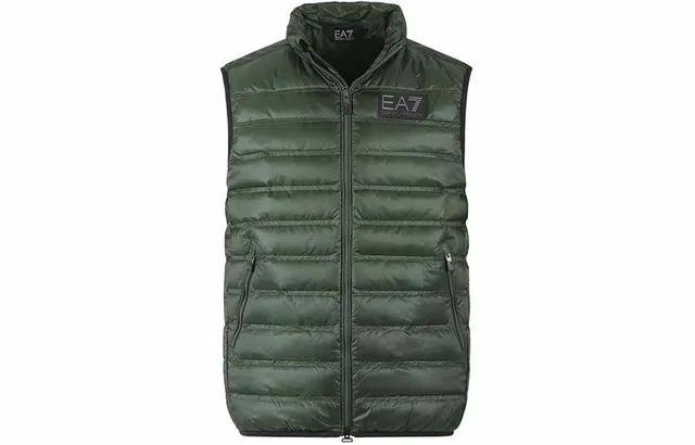 EMPORIO ARMANI EA7 SS24 Logo
