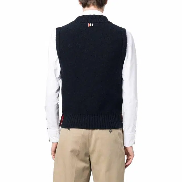 THOM BROWNE SS23 V
