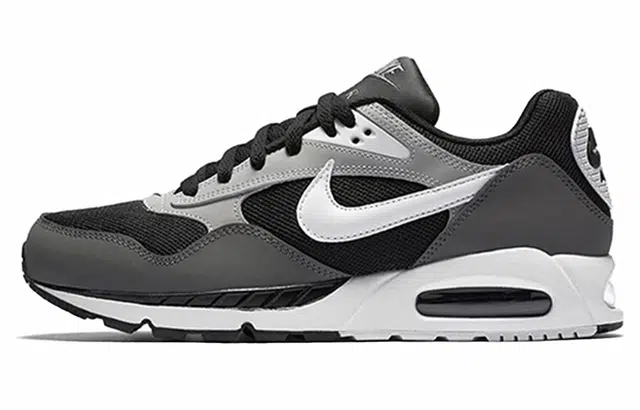 Nike Air Max Correlate