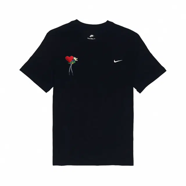 Nike Sportswear T
