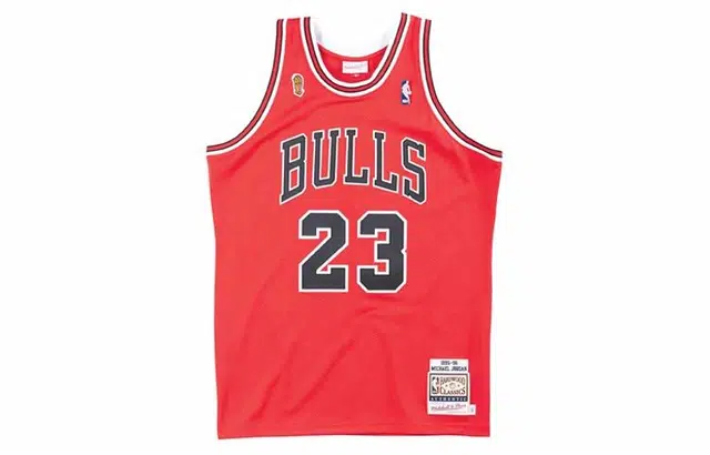 Mitchell & Ness NBA 1995-96 Finals Chicago Bulls Michael Jordan 23 Jersey Red