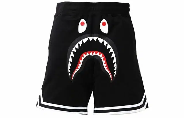 A BATHING APE