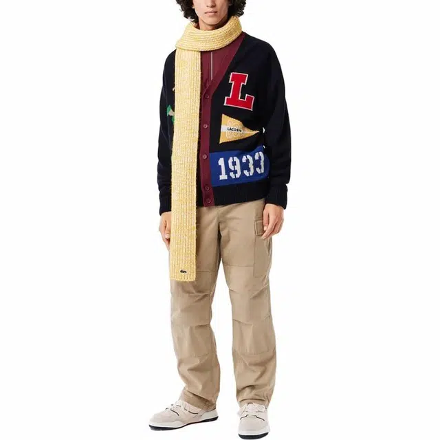 LACOSTE V