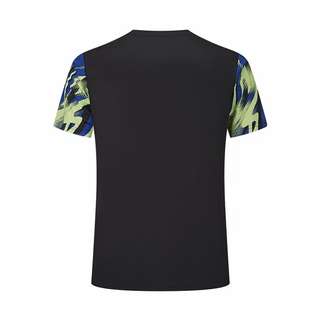 Under Armour T