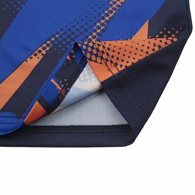 Under Armour T