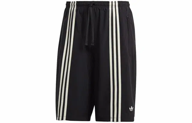 adidas originals Logo