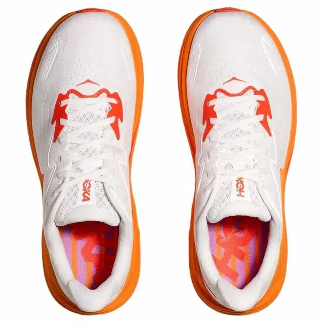 HOKA ONE ONE CLIFTON 10