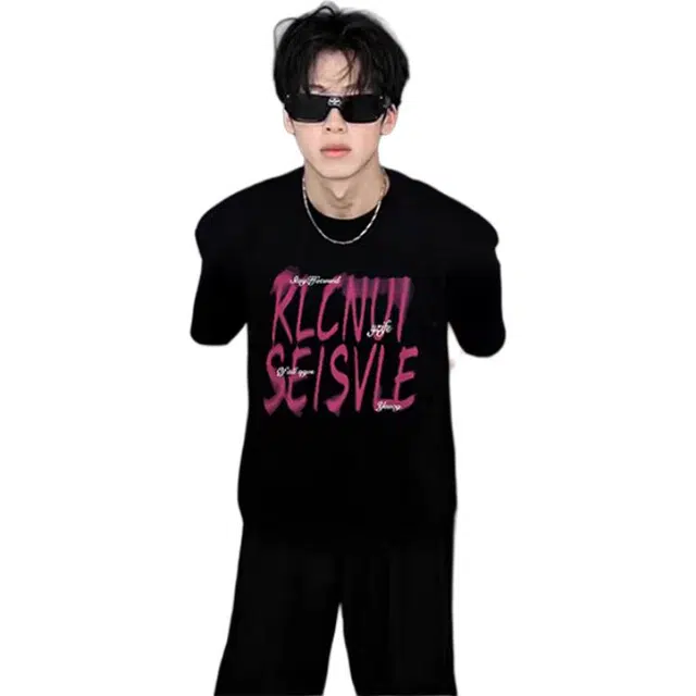 Hypeyourself T