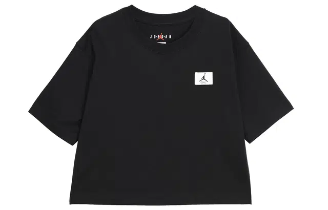 Jordan EssentialsBoxy LogoT