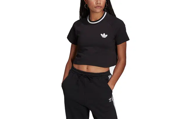 adidas originals Cropped Tee LogoT