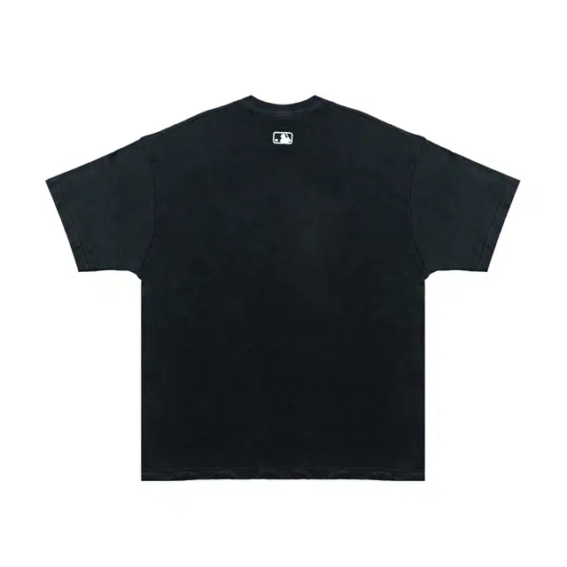 MLB T