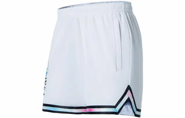 SS22