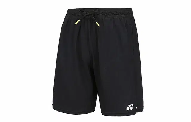 YONEX