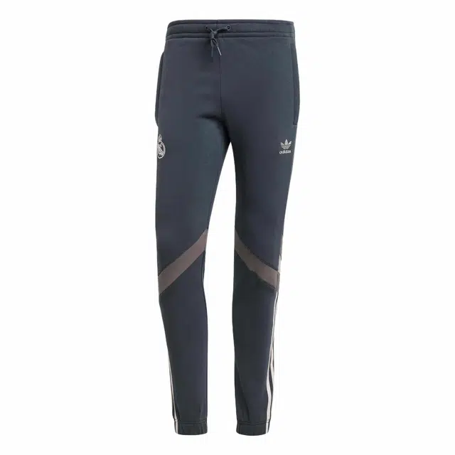 adidas originals Sport PerformanceTRACK SUIT REAL MADRID logo