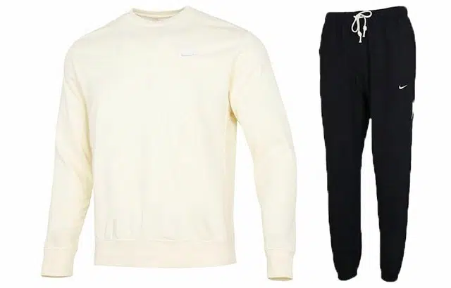 Nike Sportswear Club French Terry Logo