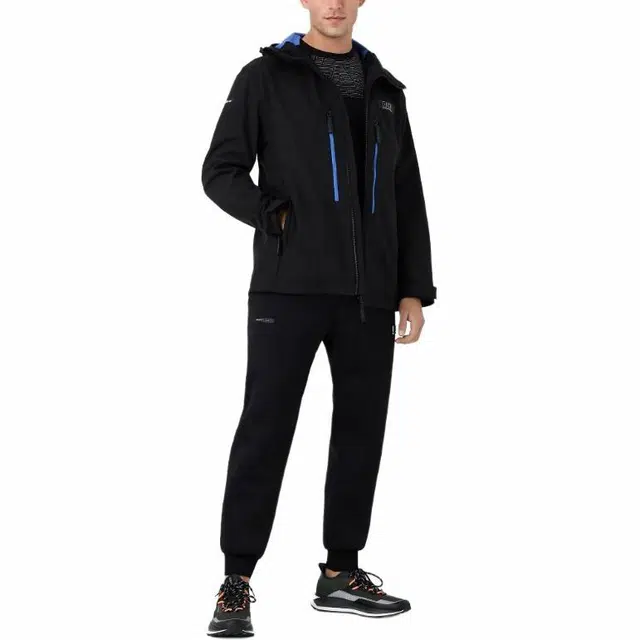 EMPORIO ARMANI EA7 SS24 Logo