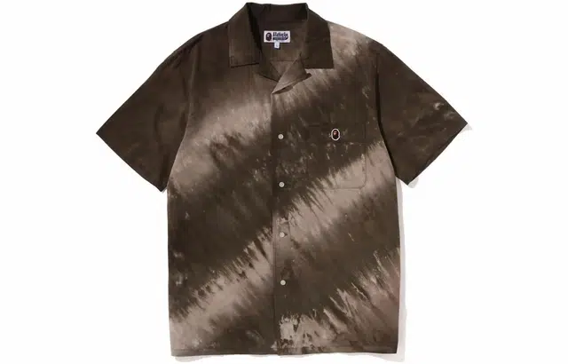 A BATHING APE