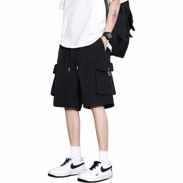 Fakeyoung