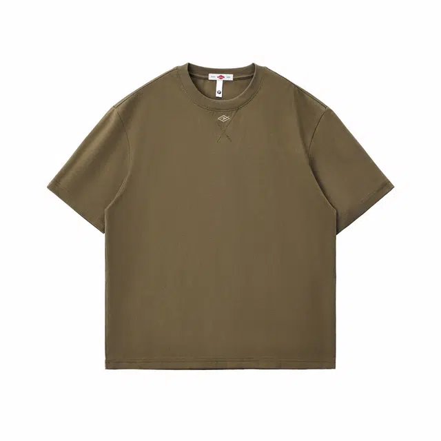 Lee Cooper T