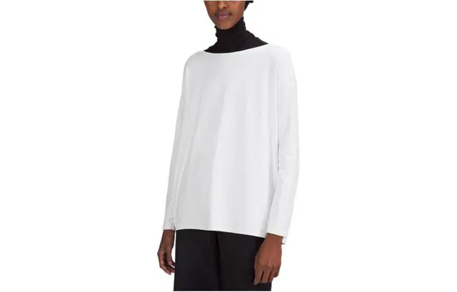 lululemon Back in Action Nulu T